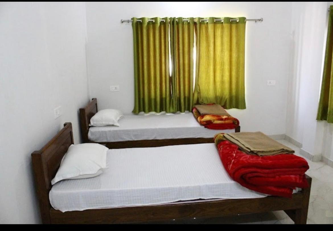 Harsh & Yash Guest House Bodh Gaya Εξωτερικό φωτογραφία